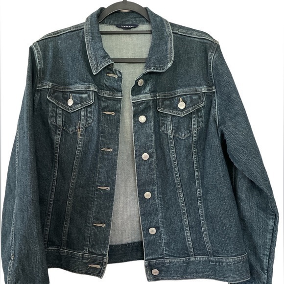 Lands' End Jackets & Blazers - Land’s End classic elegant look that never goes out of style denim jac…
